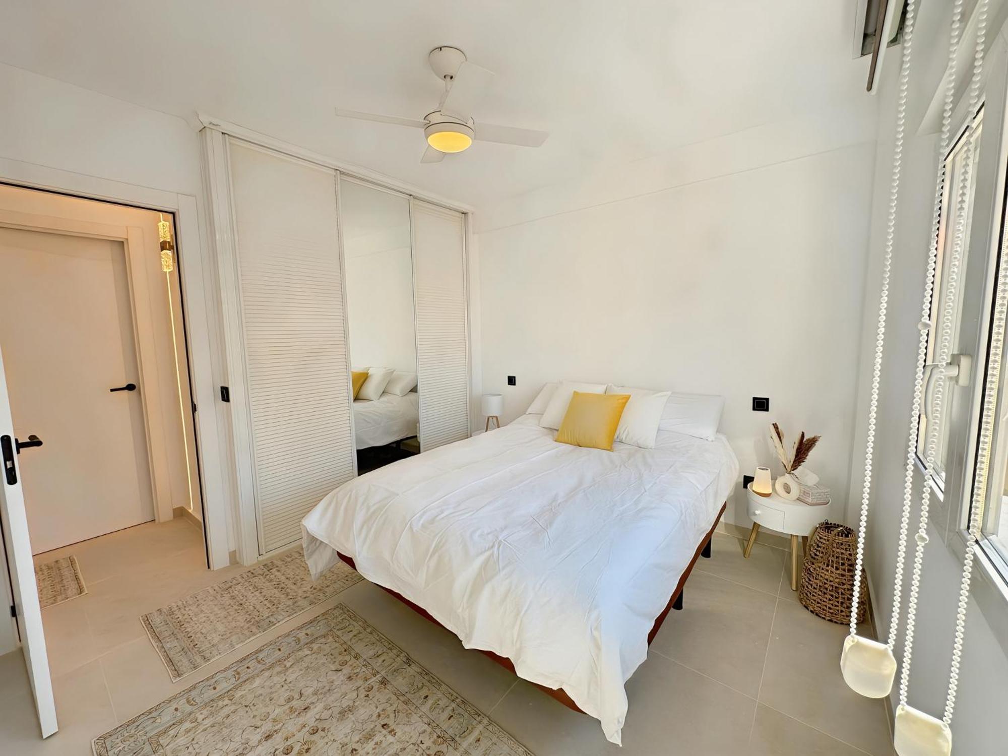 Luxury In Center Apartment